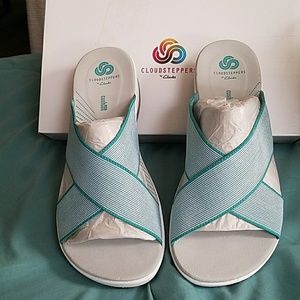 Clark's Cloudsteppers sandals